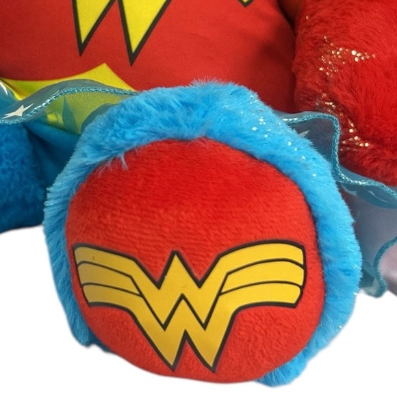 Build A Bear Workshop Warrior Wonder Woman Teddy Retired DC Comics April 2016 - Picture 5 of 7